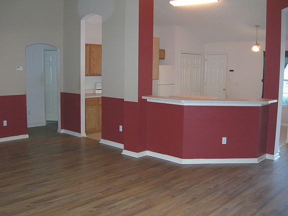 2nd image of 1708 Glen Laurel Dr