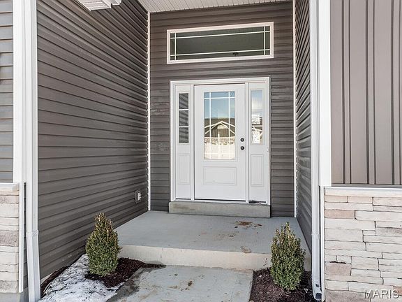 3rd image of 114 Timber Wind Dr
