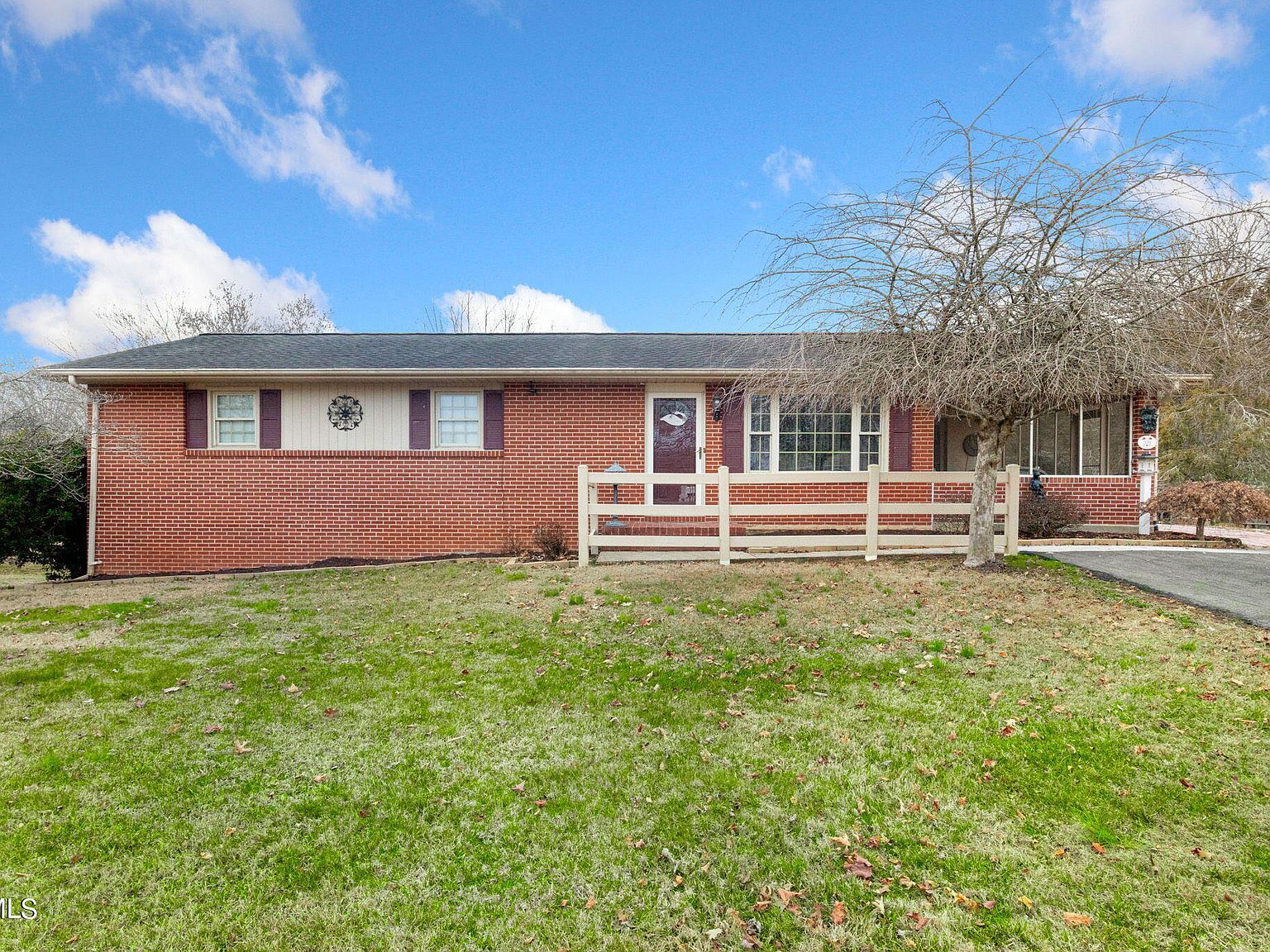 329 Piney Ave, Piney Flats, TN 37686 | Zillow