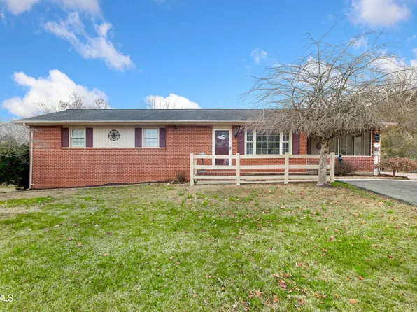 329 Piney Ave, Piney Flats, TN 37686