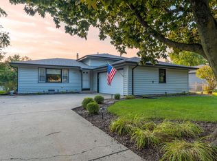 817 Southgate Rd, New Lenox, IL 60451