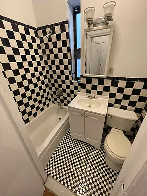 Rented by Best Apartments North Inc | media 35