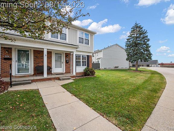 4th image of 36702 Park Place Dr