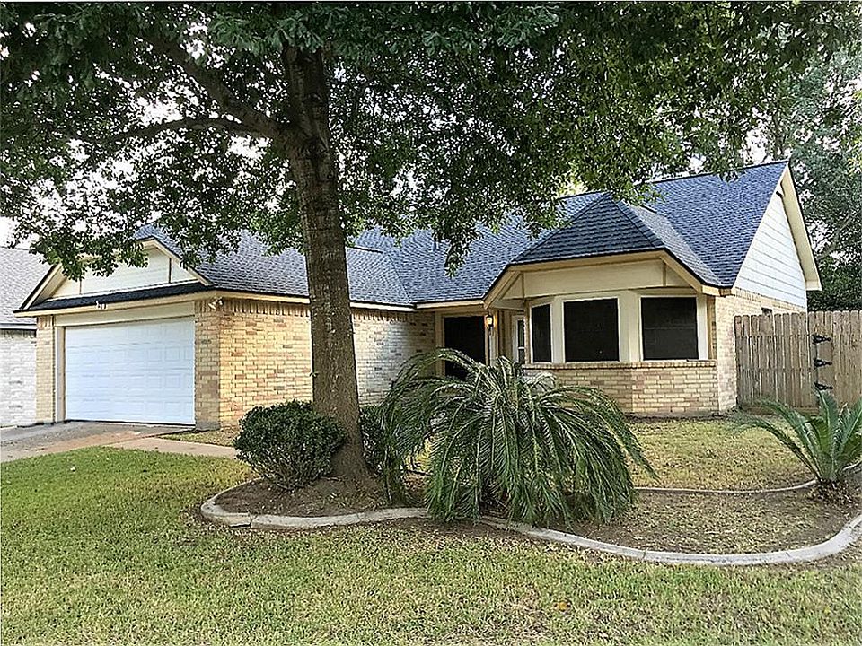 1st image of 19518 Horden Creek Dr