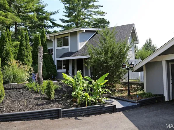 1420 Pine Row Ct, Saint Louis, MO 63146