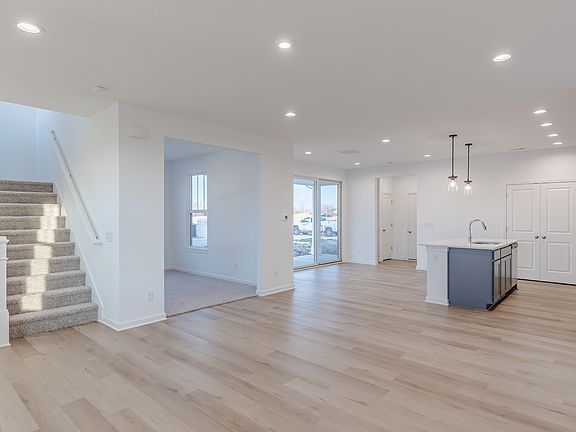 7th image of this home