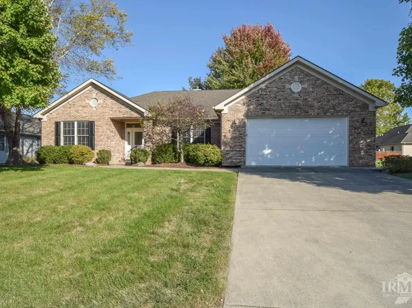 304 Greenland Ln, Yorktown, IN 47396