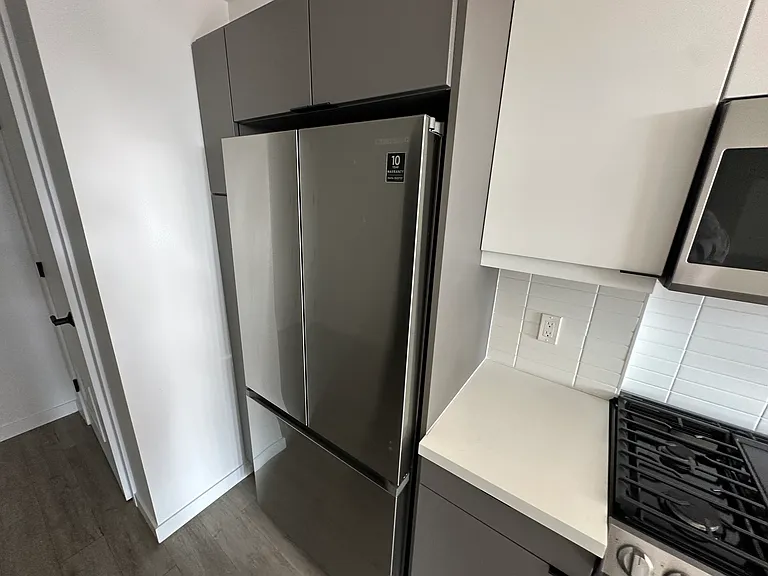 1100 W Temple St — Photo 12