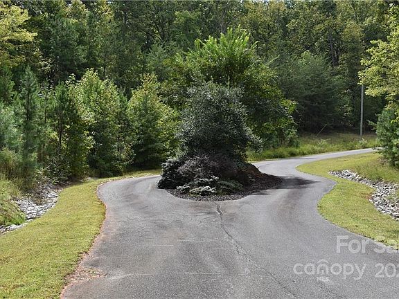 2nd image of 119 Lago Vista Dr #2