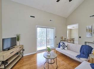 Winding Brook Condominium, Dracut, MA 01826