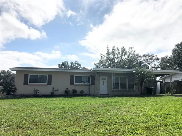 938 W Cimmeron Dr, Tampa, FL 33603