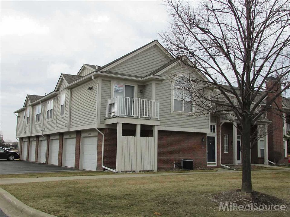 1st image of 43145 Woodbridge Dr