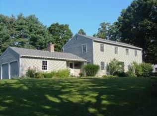 2 Pinecrest Dr, Lenox, MA 01240