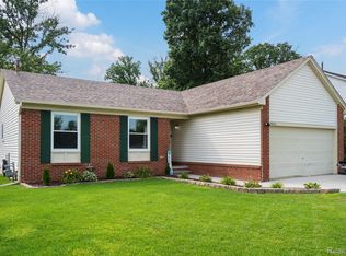 48441 Shady Glen Ct, New Baltimore, MI 48051