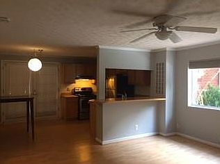 4th image of 1822 N Rock Spgs NE #15