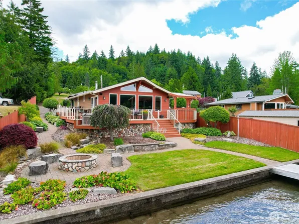 423 Summit Lake Shore Road NW, Olympia, WA 98502