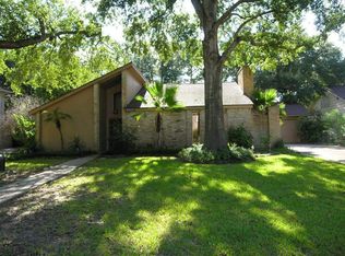 7119 Halfpenny Rd, Houston, TX 77095