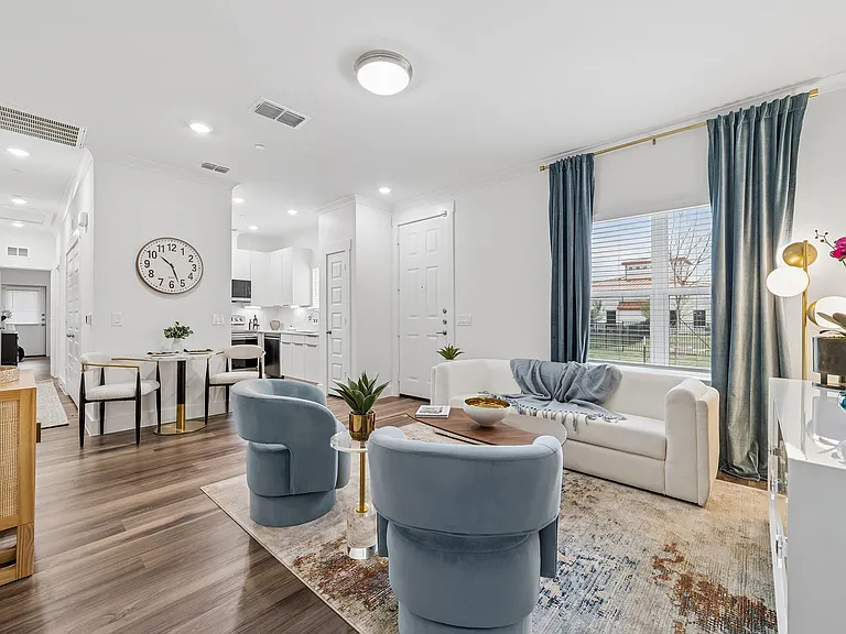 Mansions of Denton | A2 Living Area