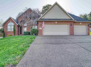 8845 Mallory Ct, Evansville, IN