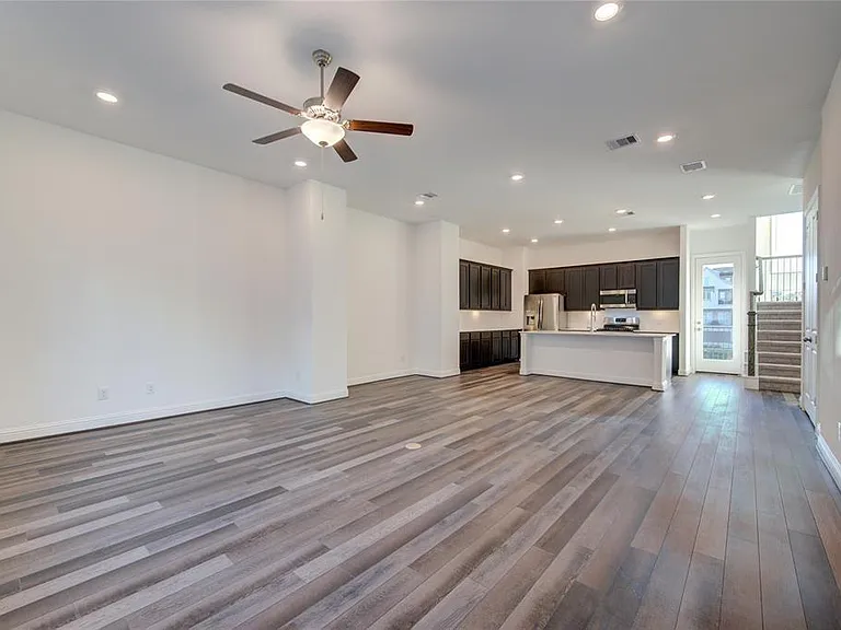 1415 Adell Rose Ln — Photo 45