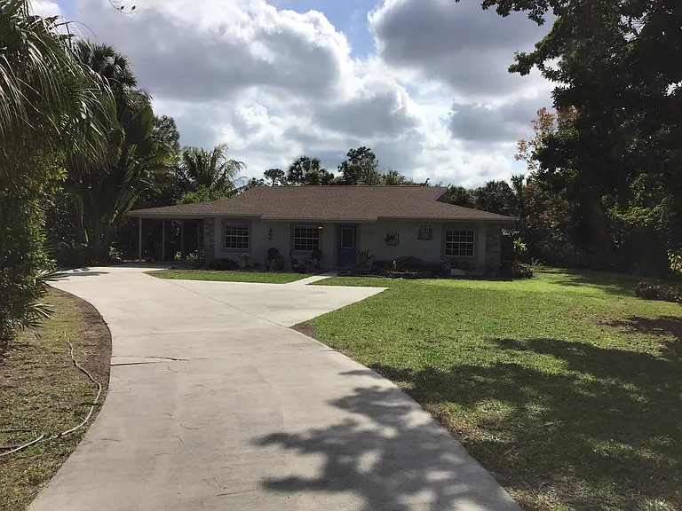 4482 Burton Rd — Photo 16