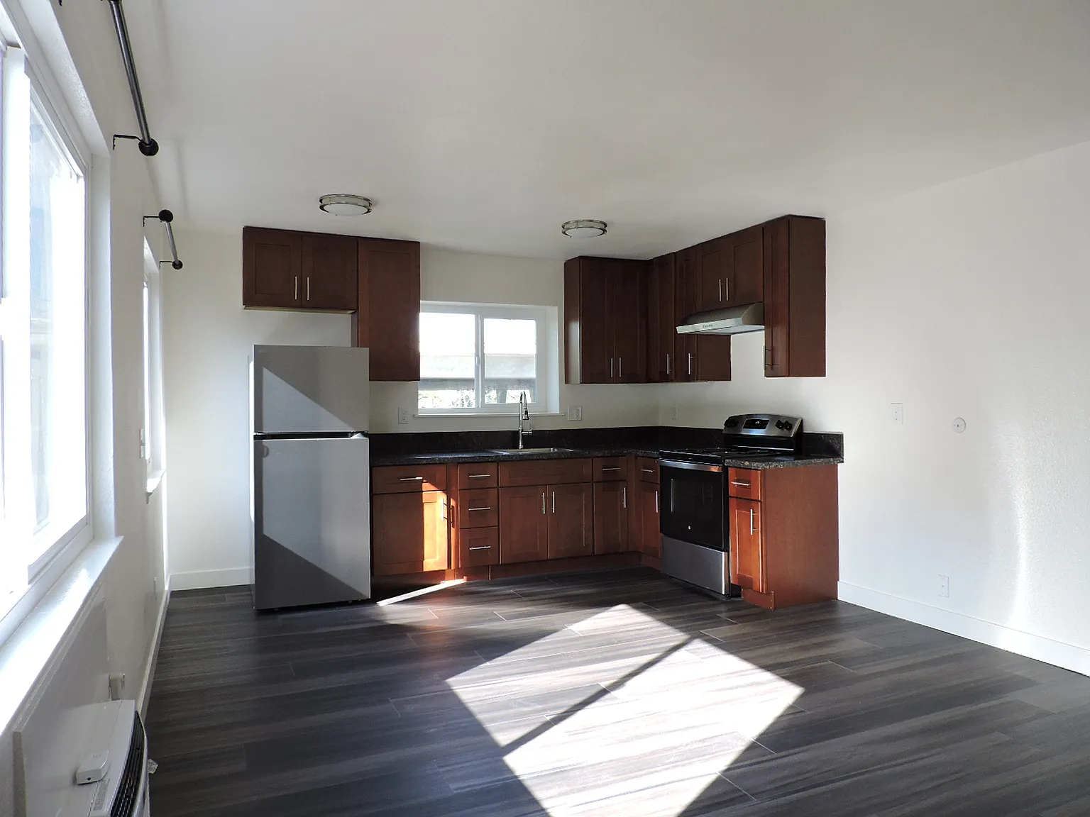 1 bed, 650 sqft, $1,495 — Photo 3