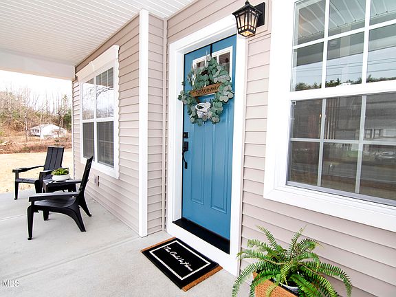 3rd image of 146 Cramer Road