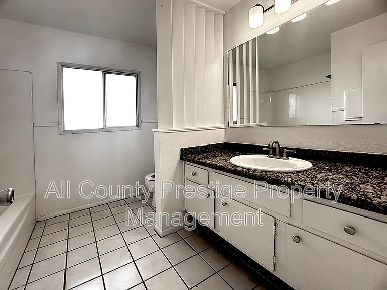 3459 W Dailey St — Photo 22