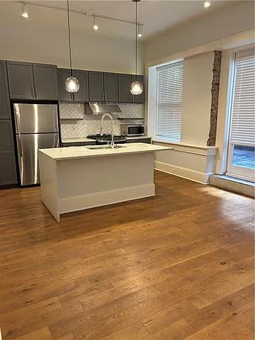 221 Chartres St #203 — Photo 3