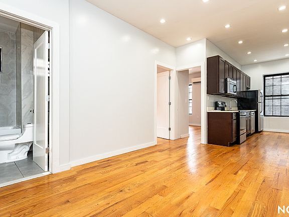 4th image of 2617 Avenue D #2F