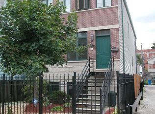 2727 W Chanay St #2, Chicago, IL 60647