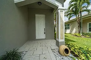 7803 NW 70th Ave — Photo 7