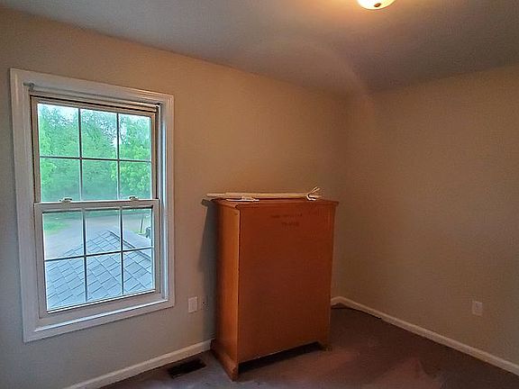 2nd image of 1215 Melrose Ave NW
