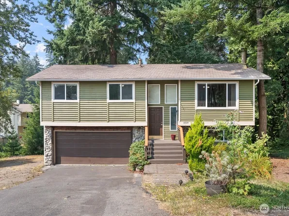 19329 142nd Place SE, Renton, WA 98058
