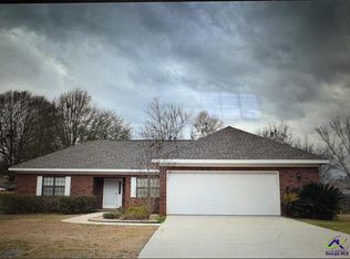 119 Jubilee Cir, Bonaire, GA 31005