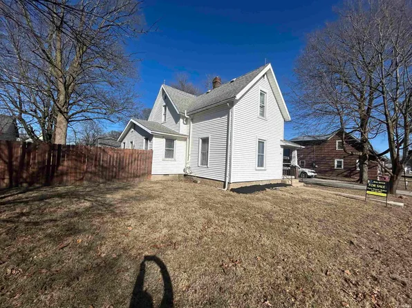 50 W South St, Rossville, IN 46065