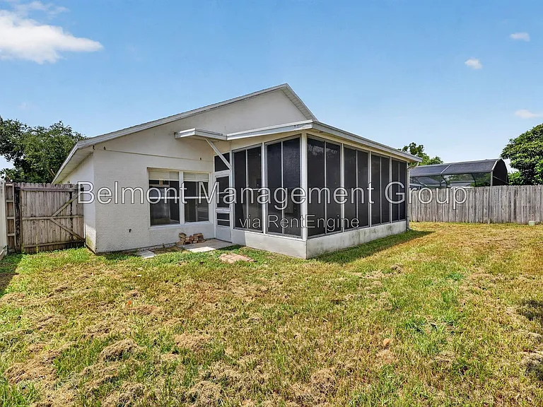2127 Korat Ln — Photo 19