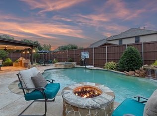230 Westlake Dr, Forney, TX 75126