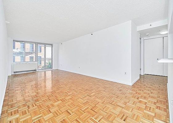 1st image of 167 Eldridge St APT 3B
