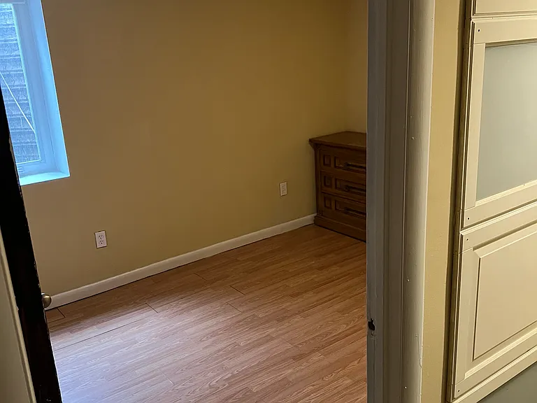 478 Titan Ct — Photo 9