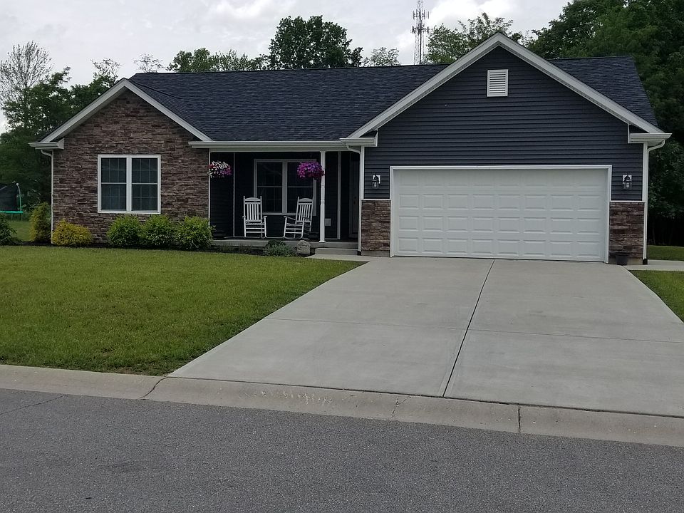 1st image of 11 Hoosier Heights Dr
