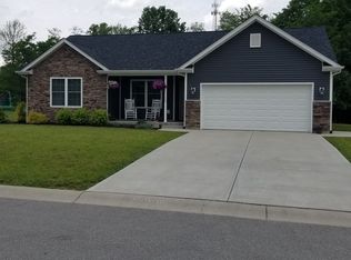 11 Hoosier Heights Dr, Batesville, IN 47006