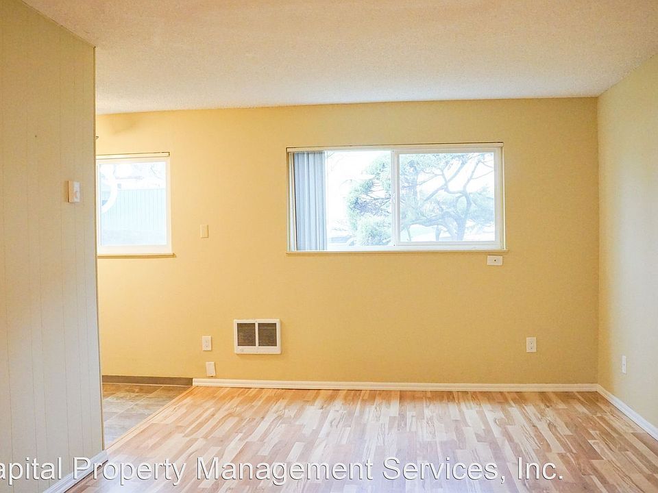 1st image of 1509 SE Stark St #9877855