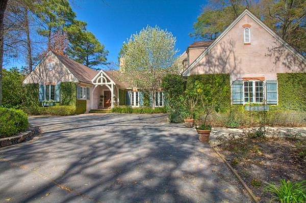 1st image of 309 Forest Oaks