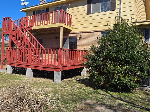 2nd image of 6509 Sherry Dr