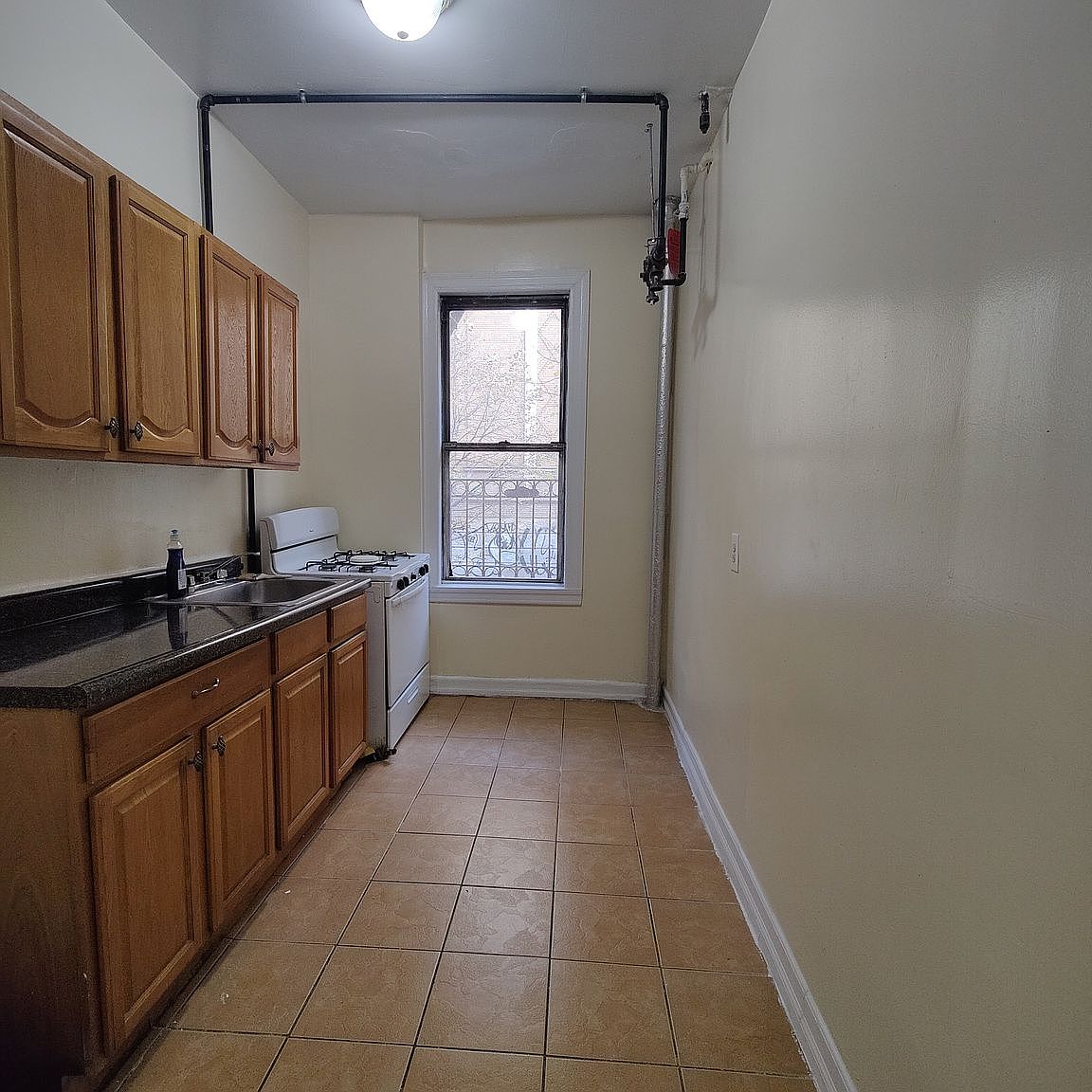 2409 Creston Ave APT 2, Bronx, NY 10468 Zillow