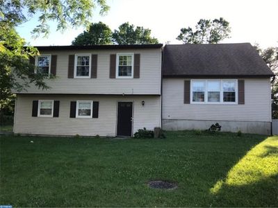 325 Hughes Dr, Hamilton, NJ, 08690