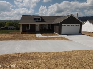 935 Shawanee Rd, Harrogate, TN 37752