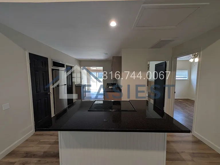 2917 W 45th Ave — Photo 5