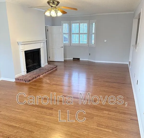 121 Chipwood Ln — Photo 12